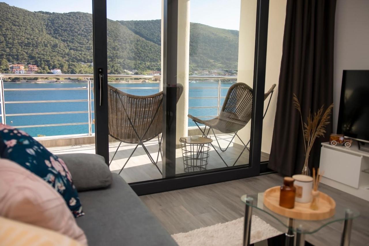 Apartments Suzy Sibenik Exterior photo