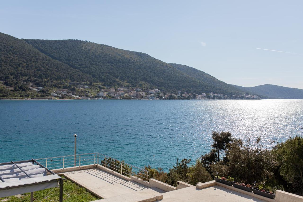 Apartments Suzy Sibenik Exterior photo